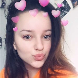 Meet your Posher, Ariel